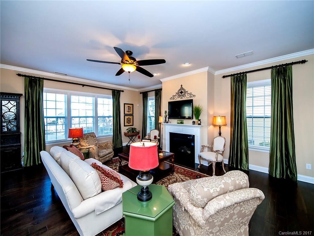 Lake Ridge - Residential