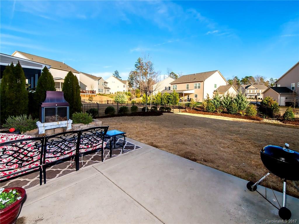 Lake Ridge - Residential