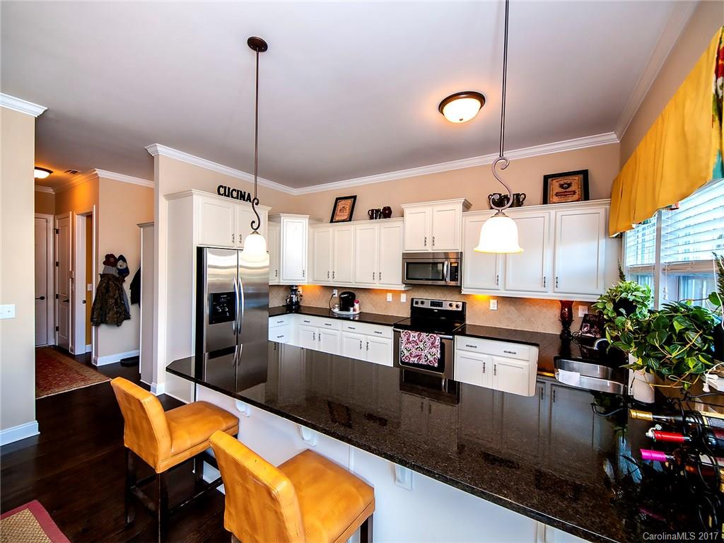 Lake Ridge - Residential