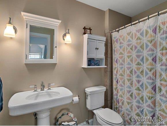 Okoboji Wilderness - Residential