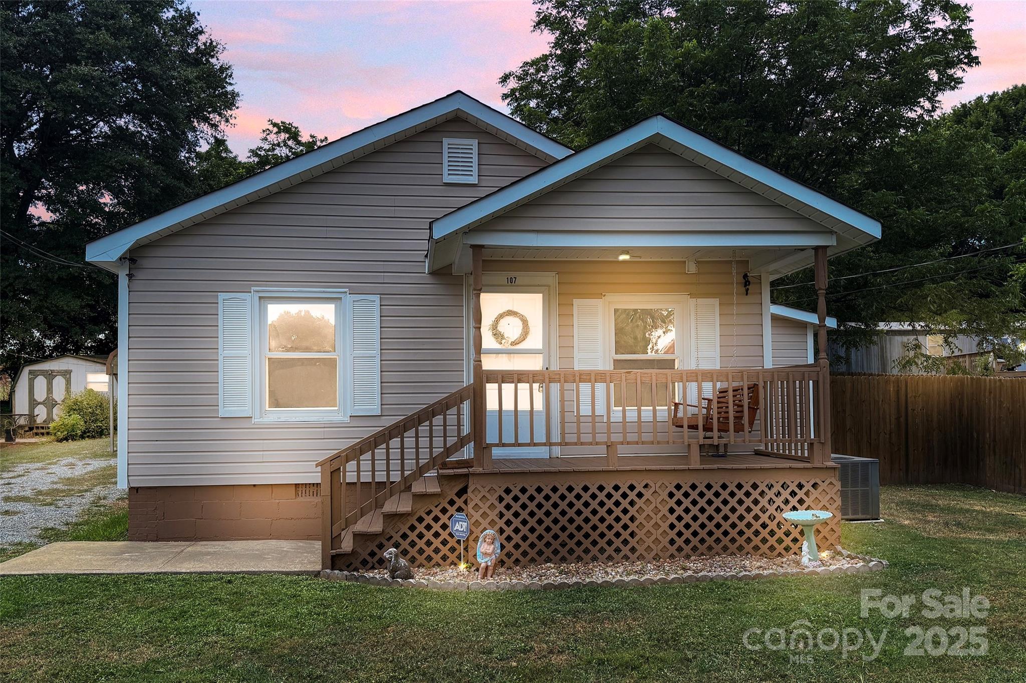 107 Apricot Street