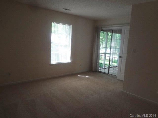 Hunt Club - Residential