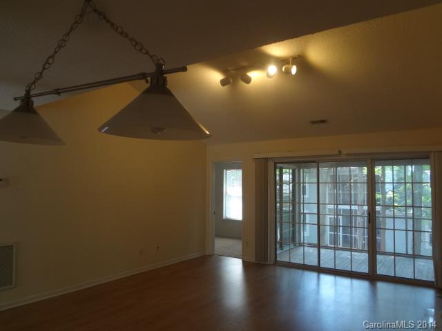 Hunt Club - Residential