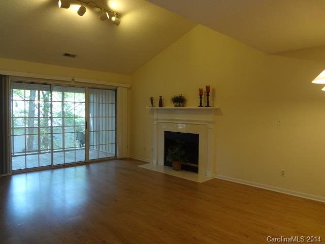 Hunt Club - Residential