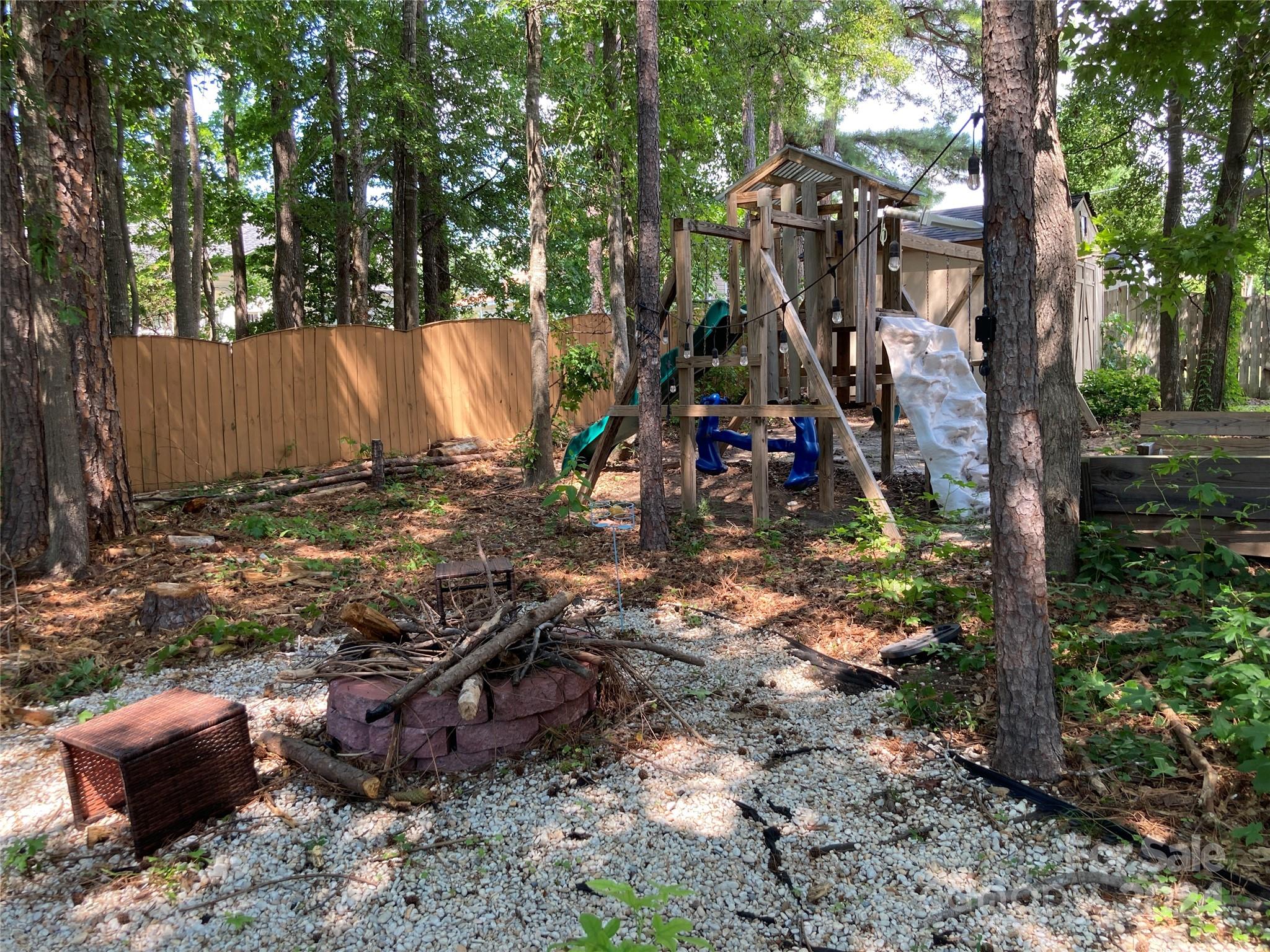 Farming Creek - Residential