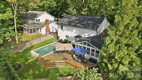 Photo of 2512 Crescent Knoll Drive, Matthews, NC 28105 (MLS # 4409258)