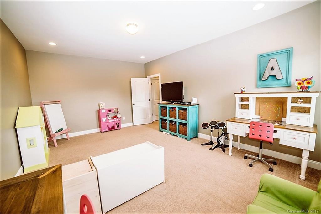 Barber Rock - Residential