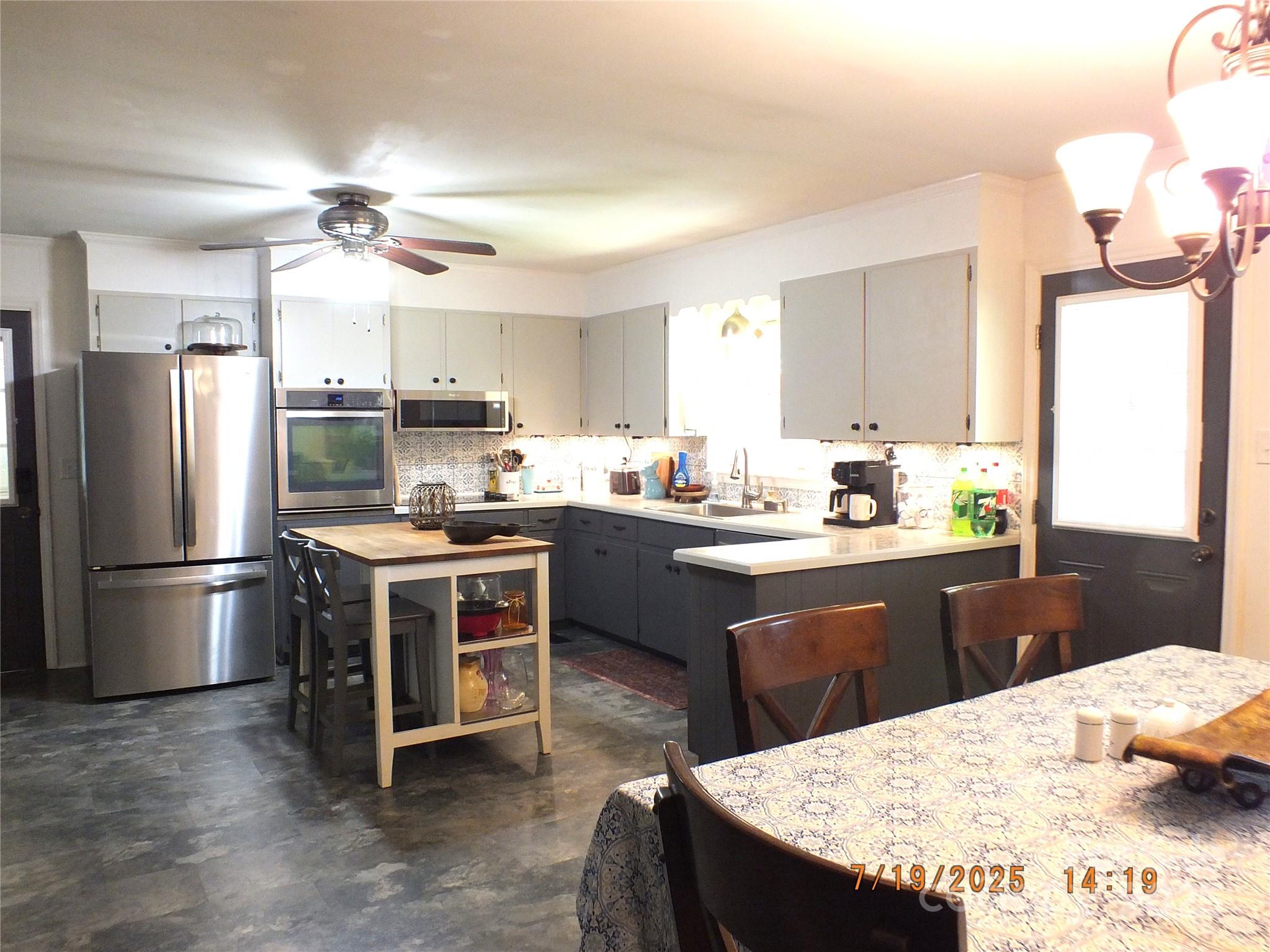 1033 Christopher Circle 15