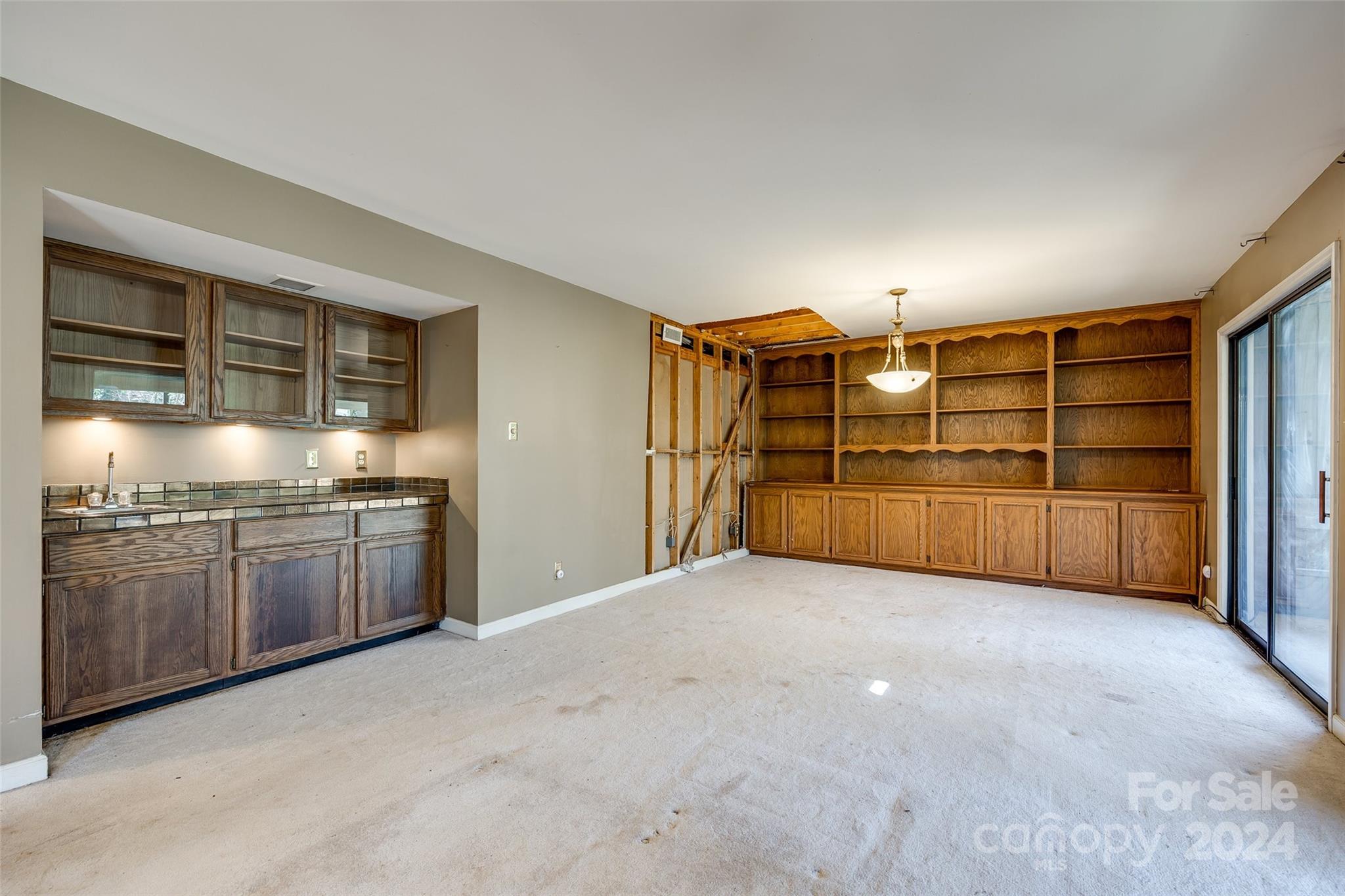 River Hills - Residential