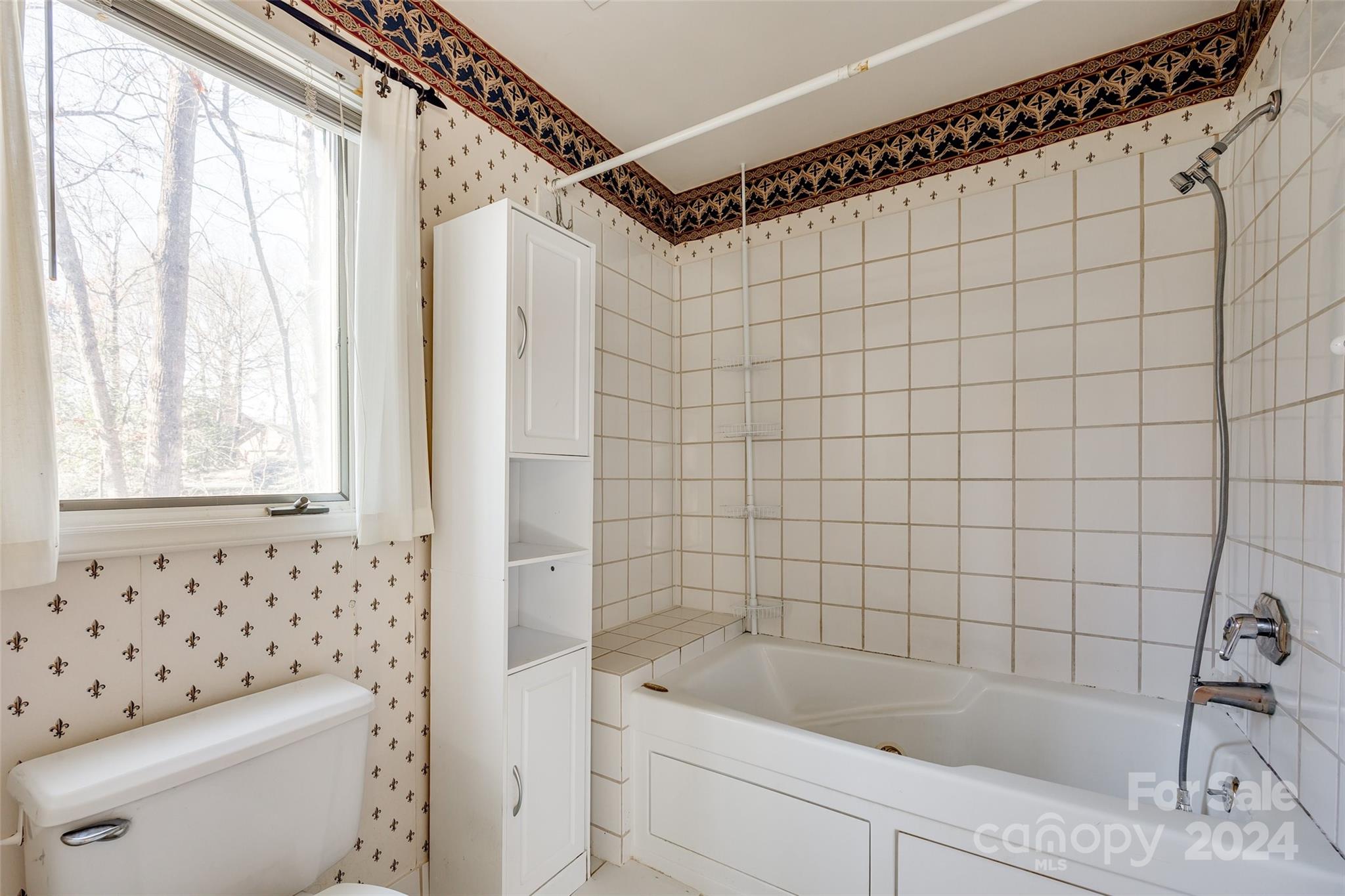 River Hills - Residential