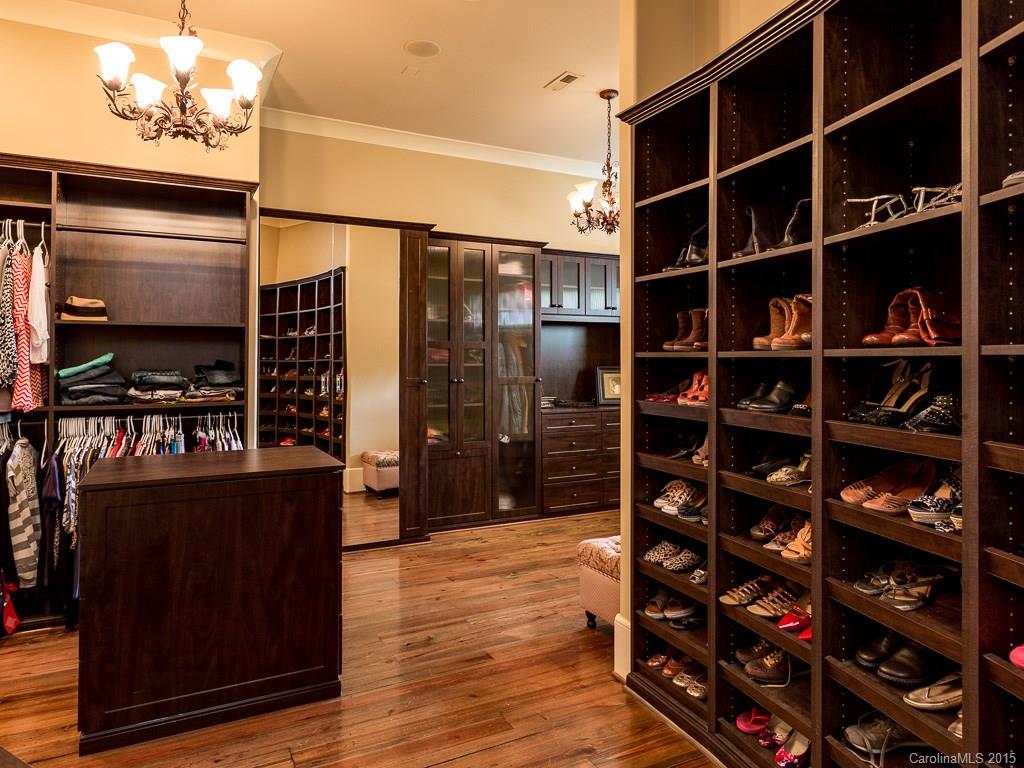 The Palisades - Residential