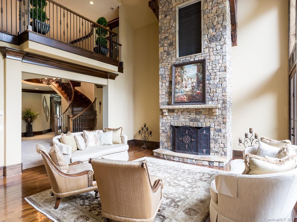 The Palisades - Residential