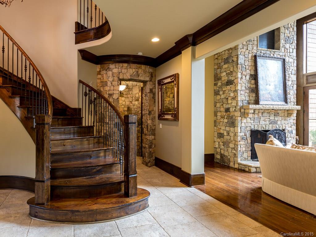 The Palisades - Residential