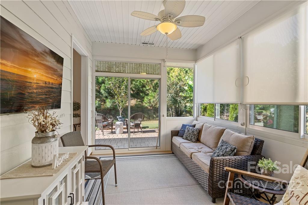 Tree Tops - Residential