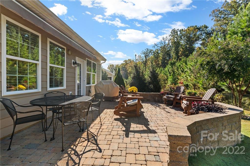 Tree Tops - Residential