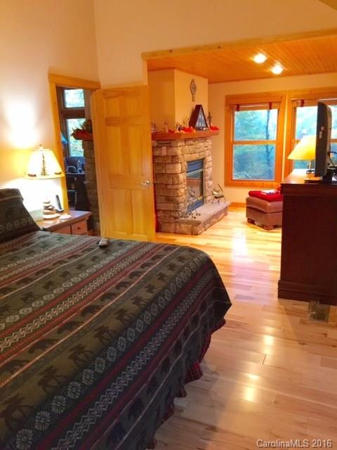 Connestee Falls - Residential