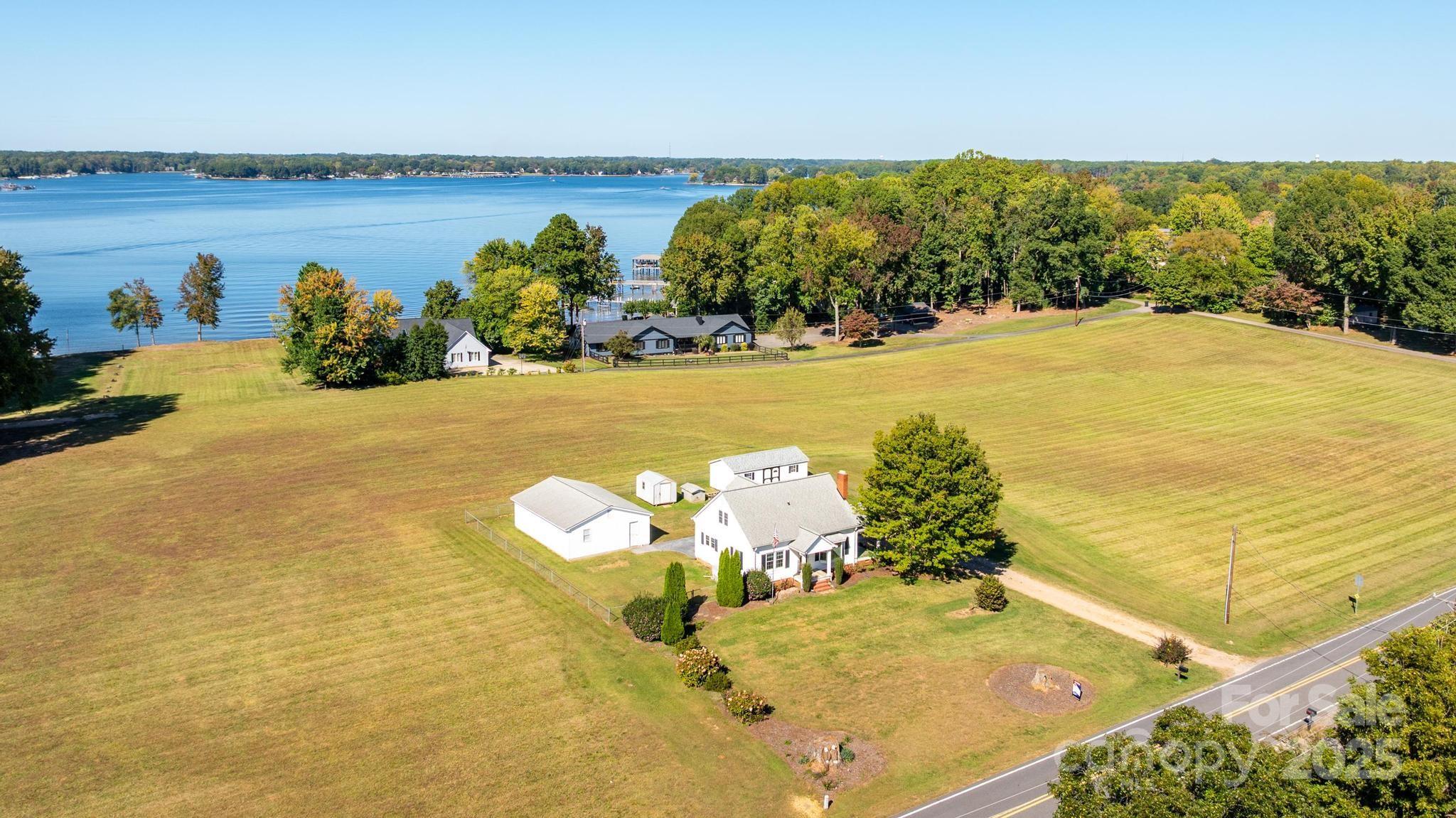 804 Langtree Road