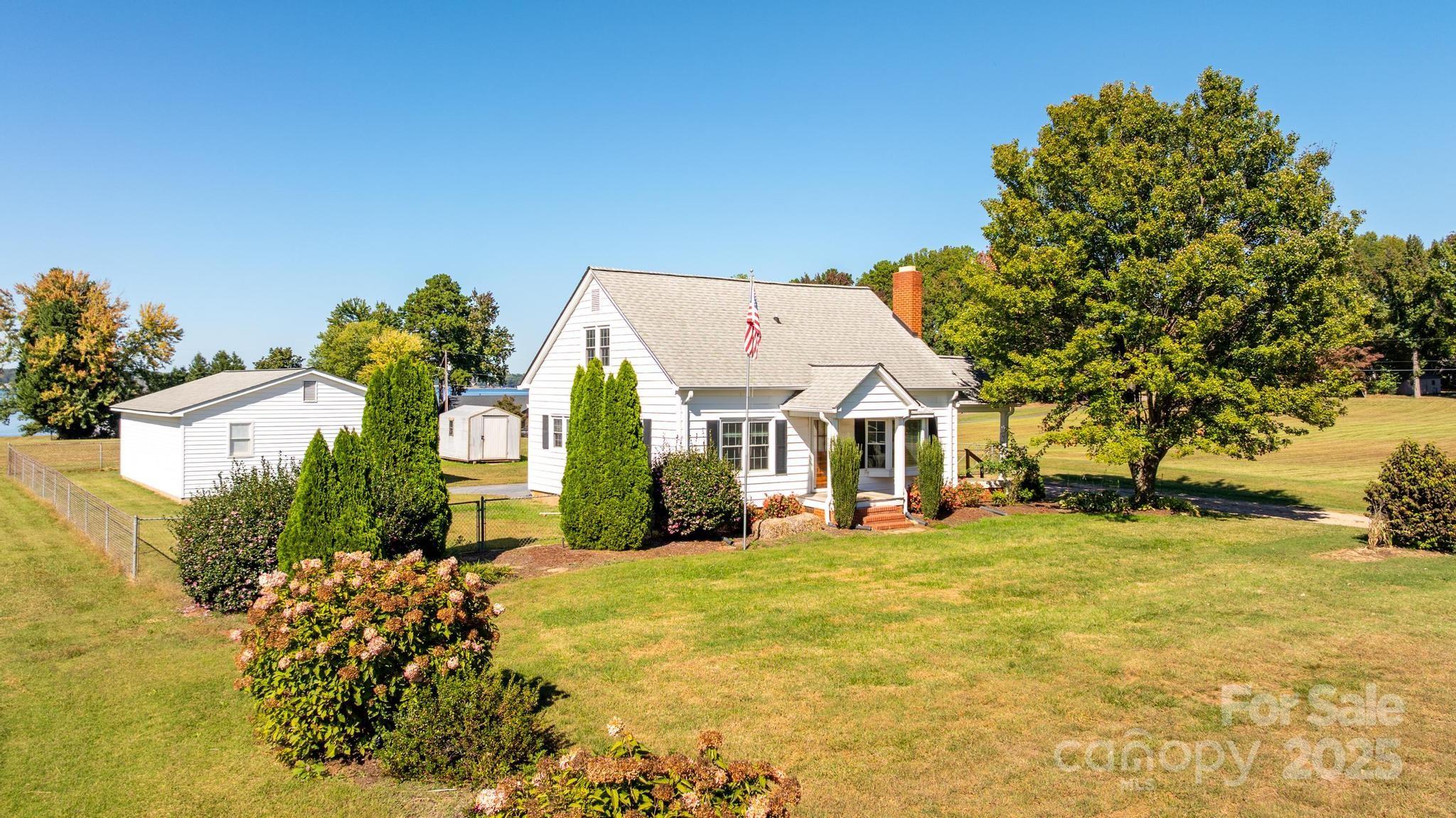 804 Langtree Road