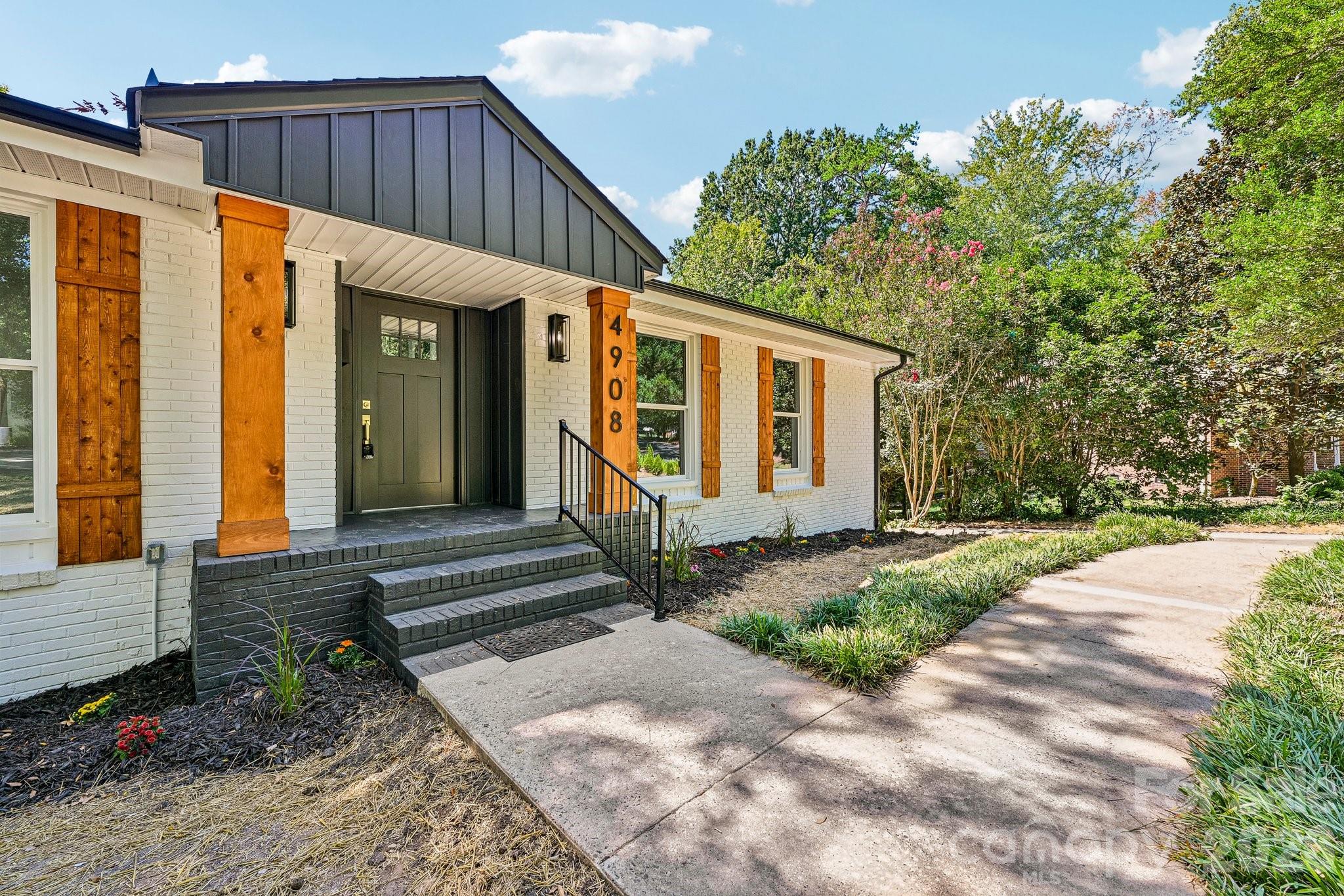 4908 Zephyr Lane