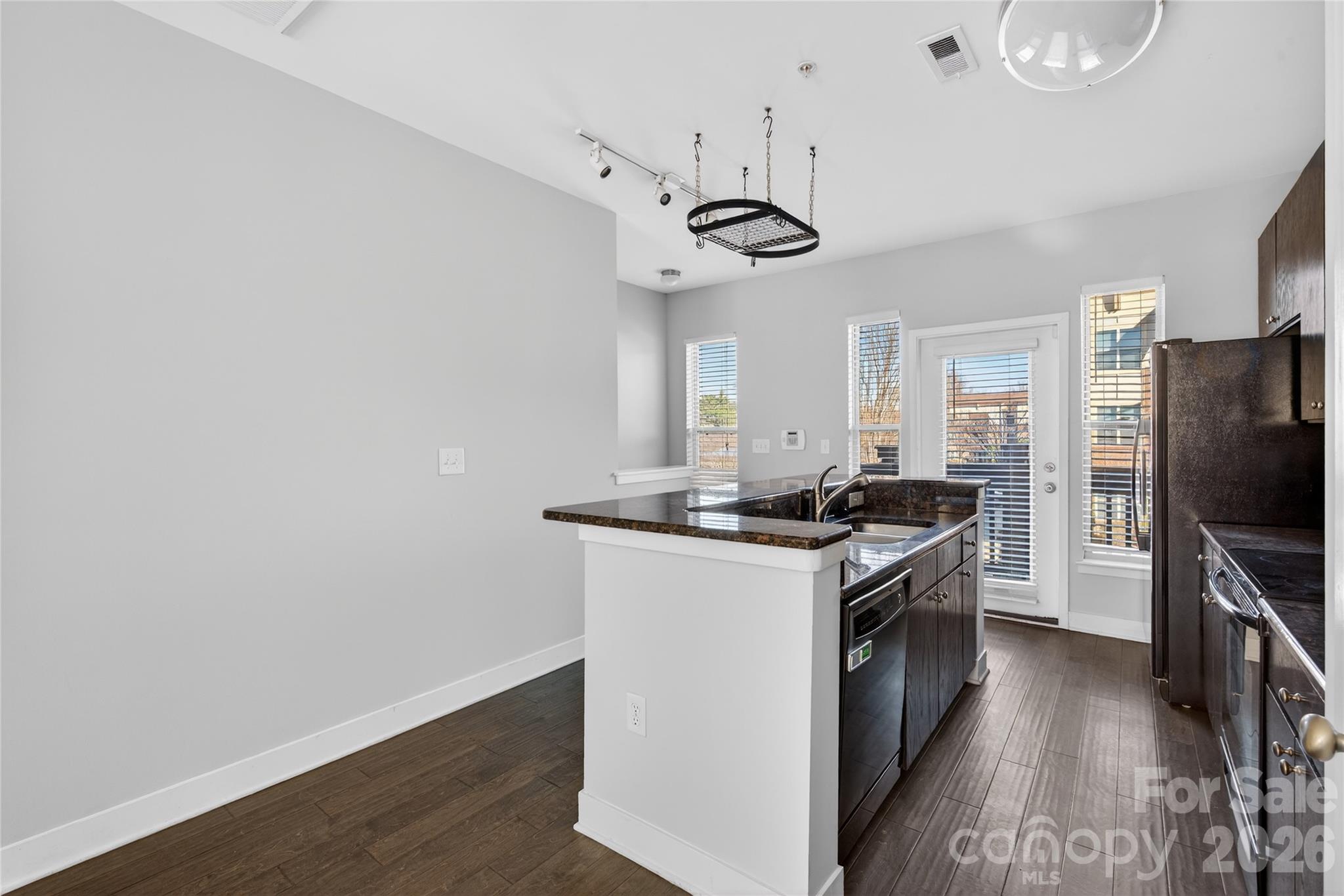 Seigle Point - Residential