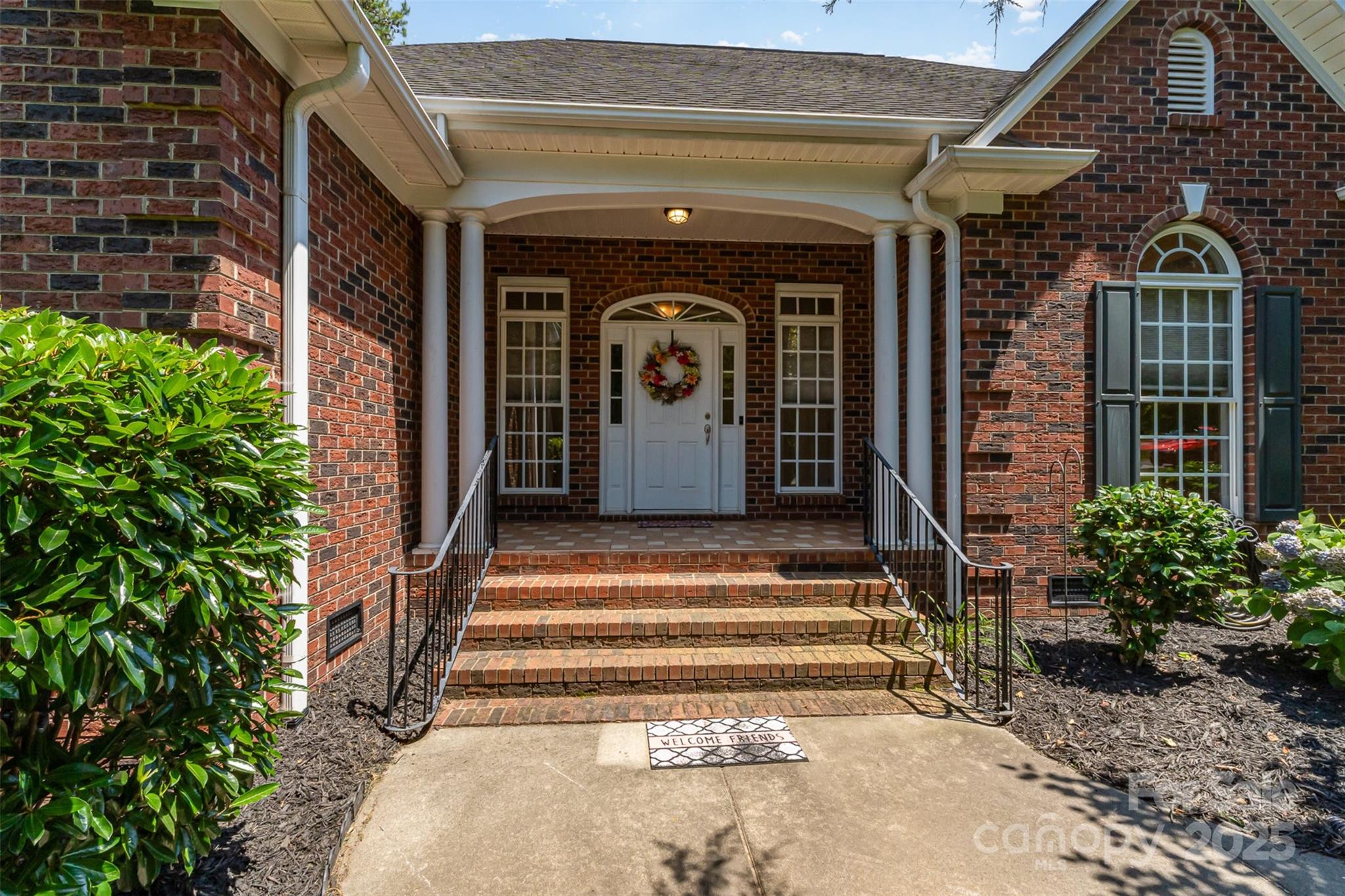 2909 Arbor Knoll