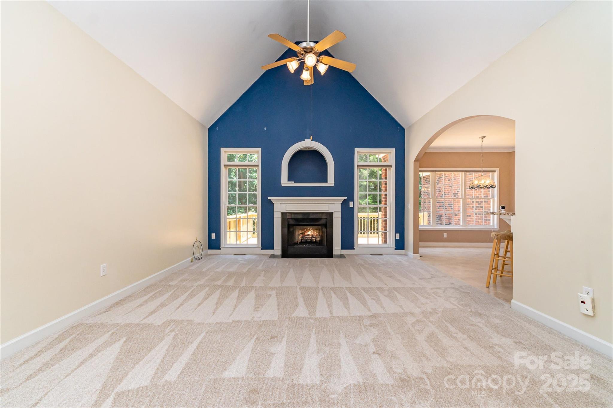2909 Arbor Knoll