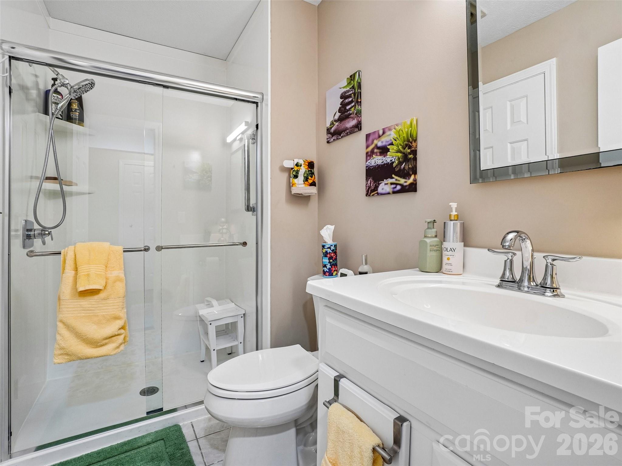 Haywood Manor - Residential