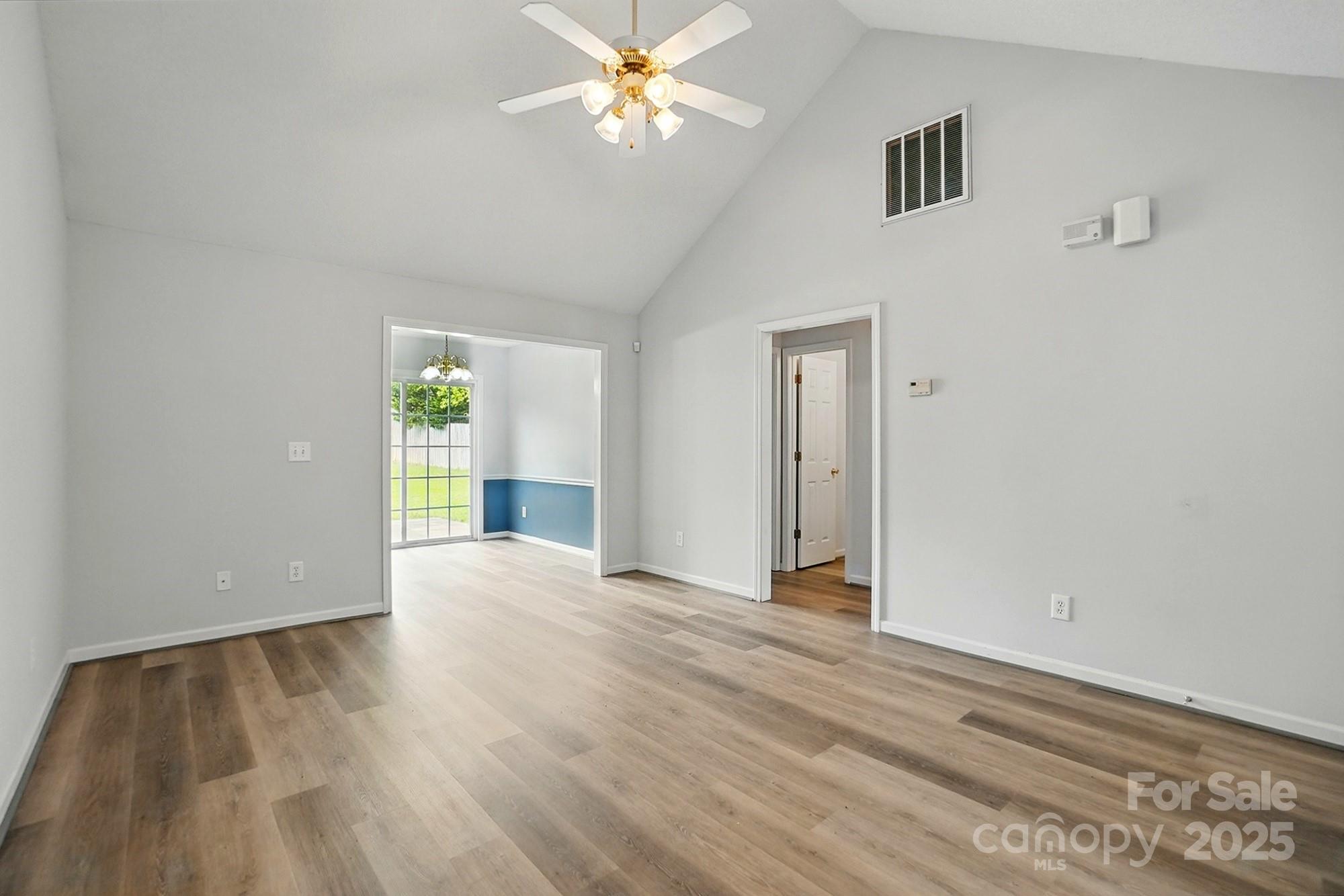 2290 Kestrel Drive