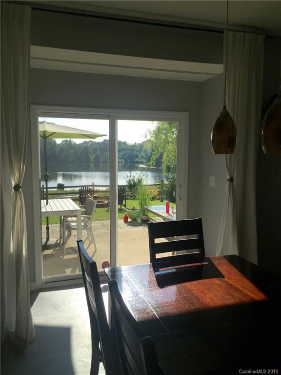 Hamilton Lakes - Residential