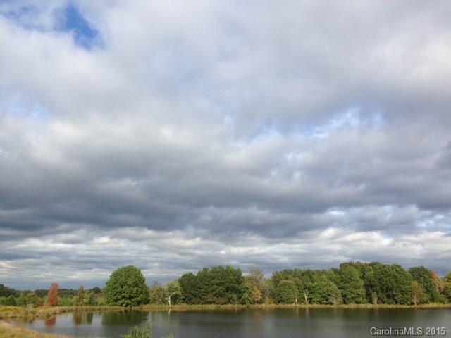 Hamilton Lakes - Residential