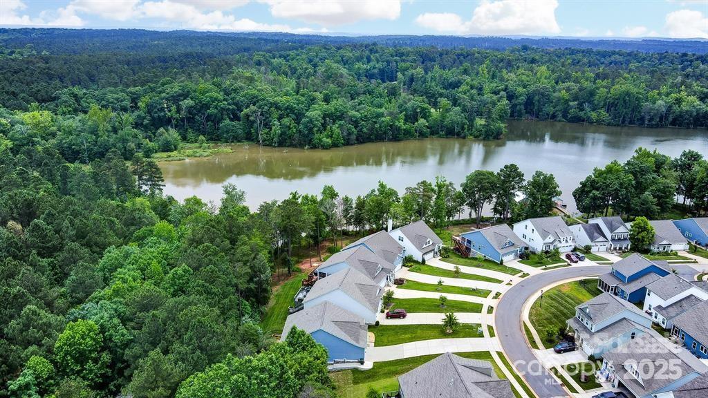 Edgewater - Residential Lease