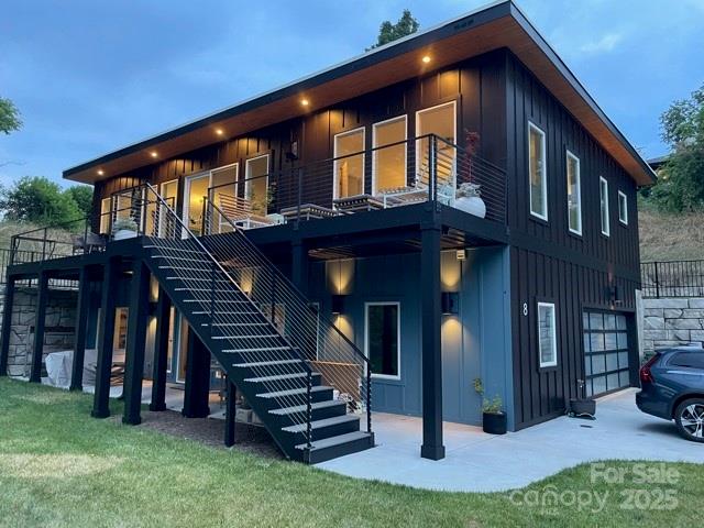 8 Midland Drive