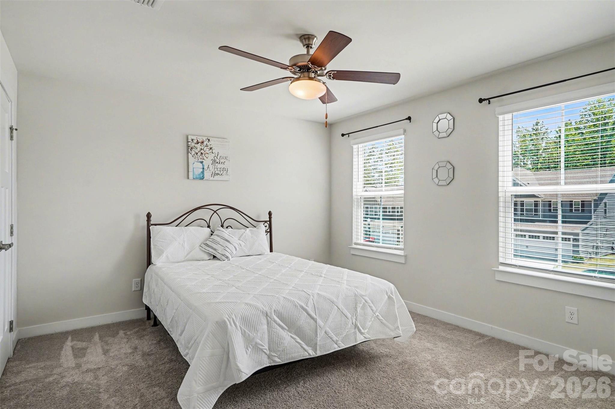 Holcomb Woods - Residential