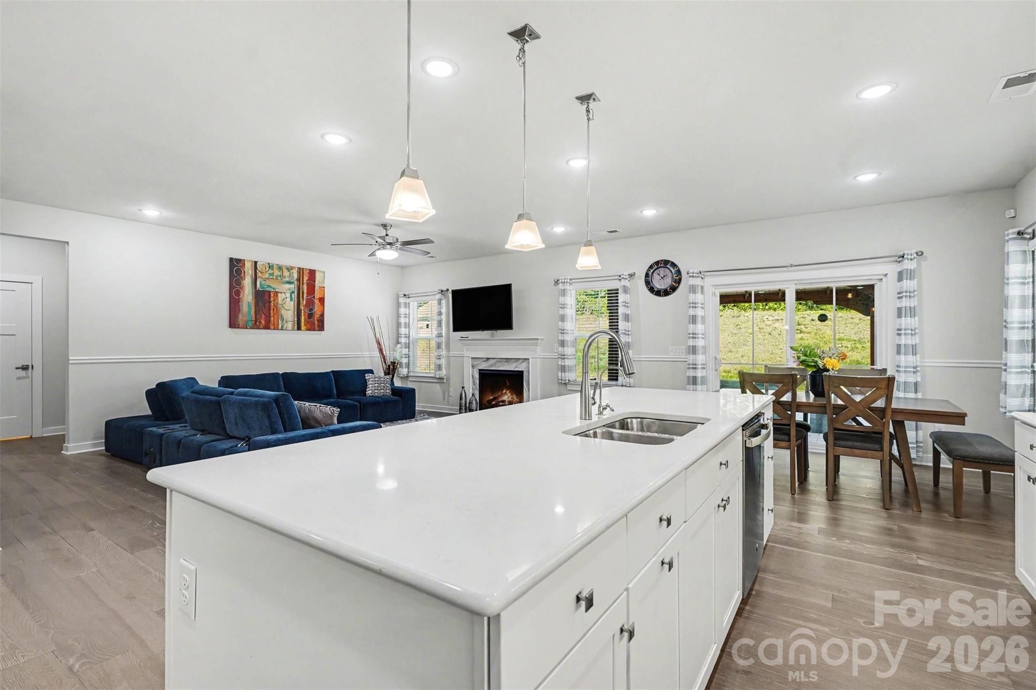 Holcomb Woods - Residential