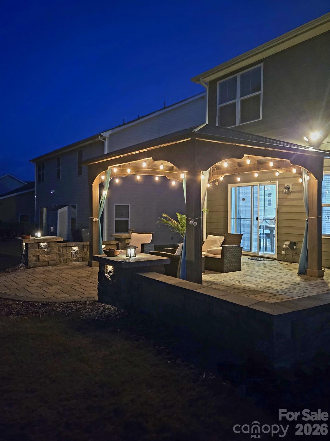 Holcomb Woods - Residential