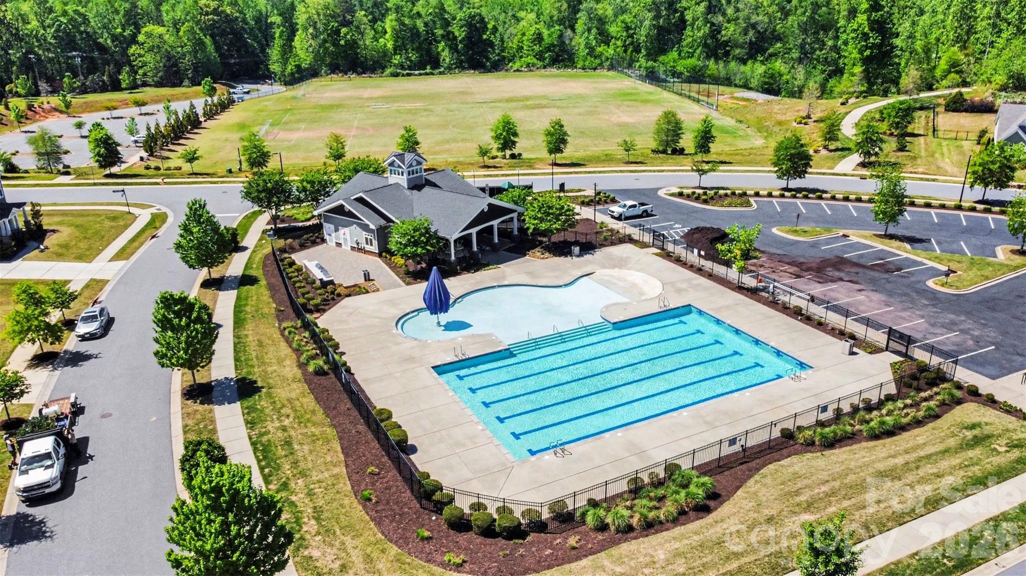 Holcomb Woods - Residential