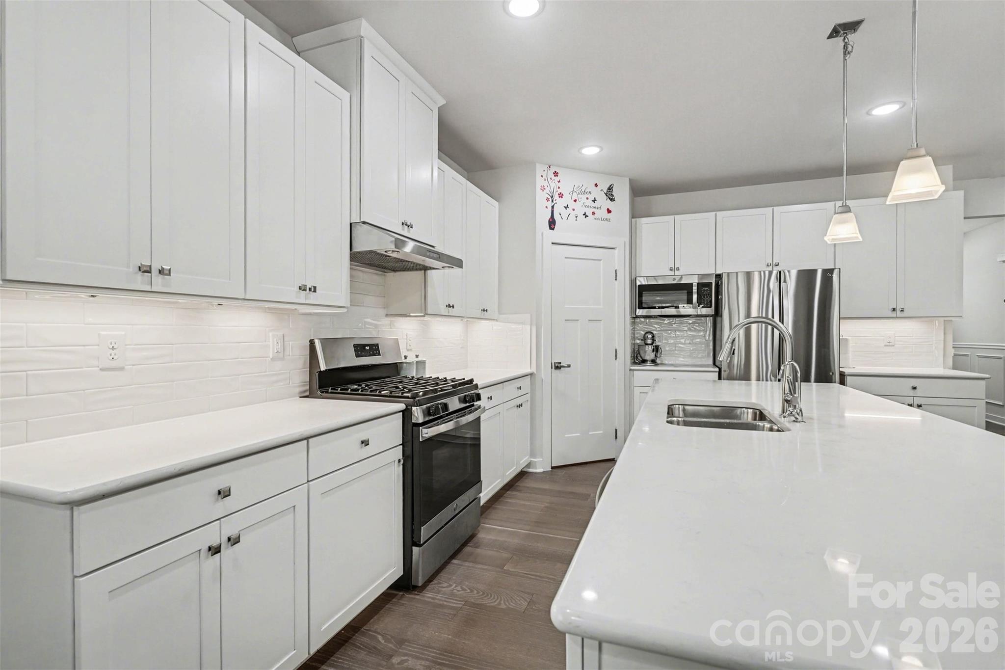 Holcomb Woods - Residential