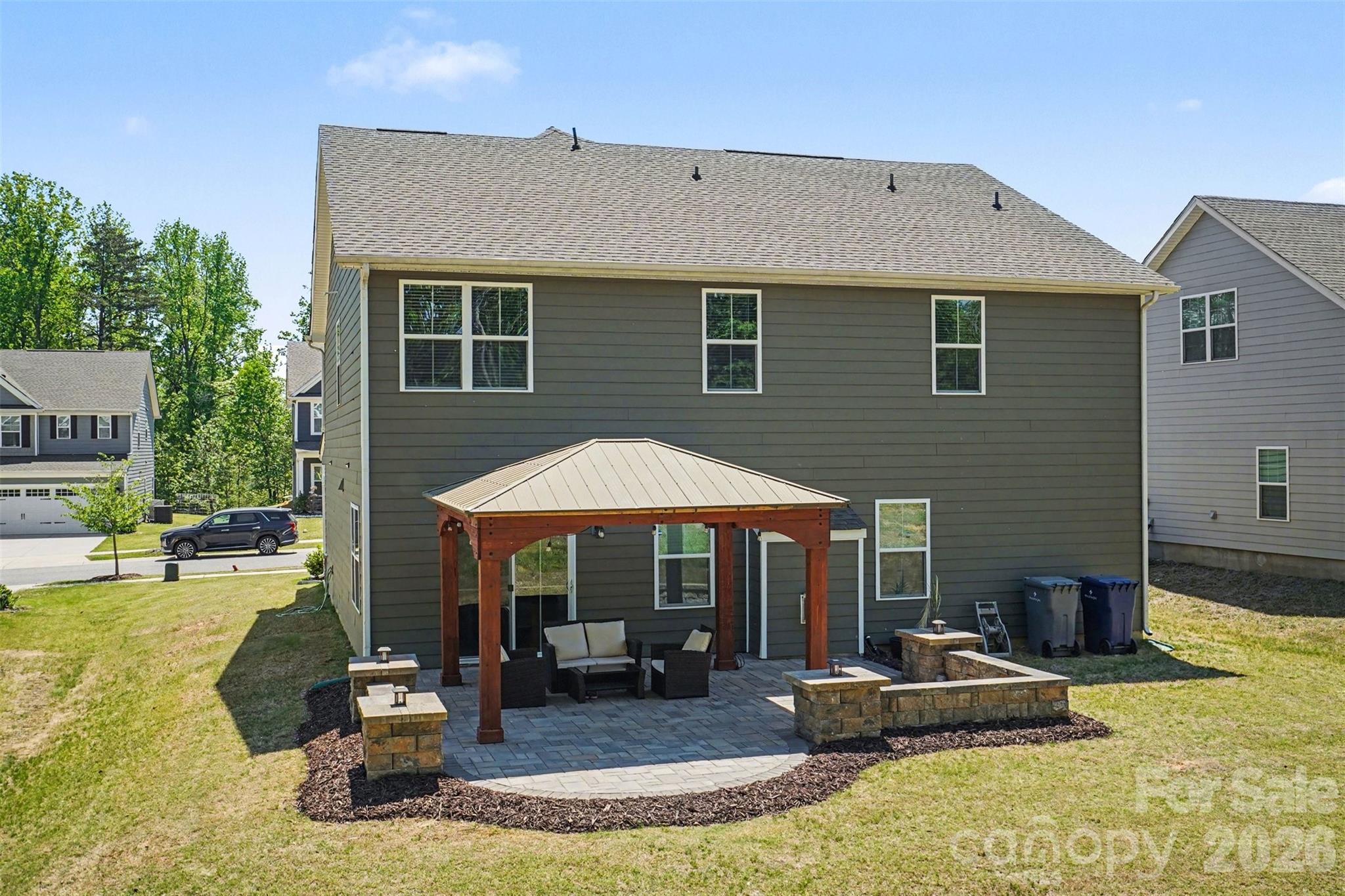 Holcomb Woods - Residential