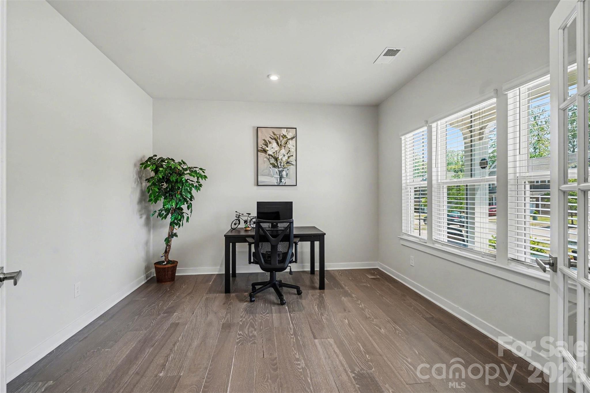 Holcomb Woods - Residential