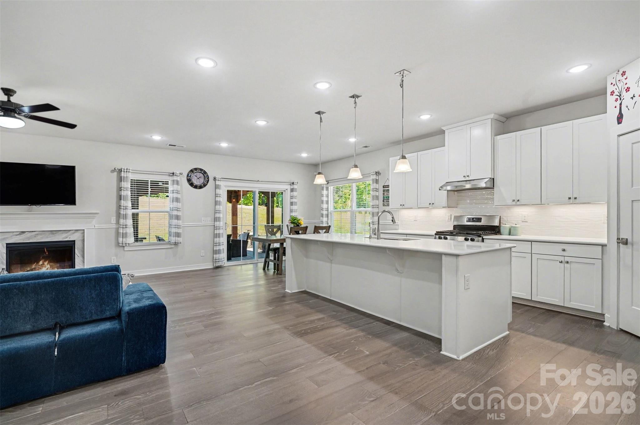 Holcomb Woods - Residential