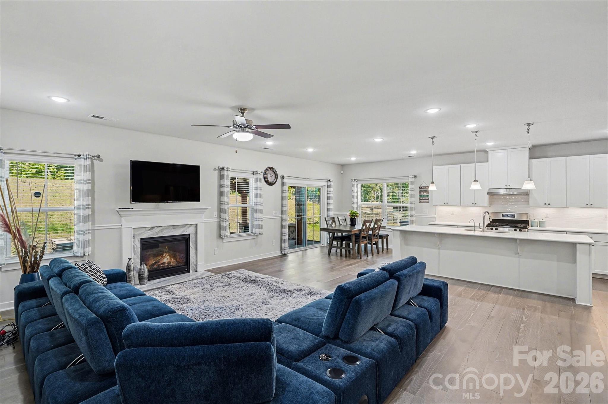 Holcomb Woods - Residential