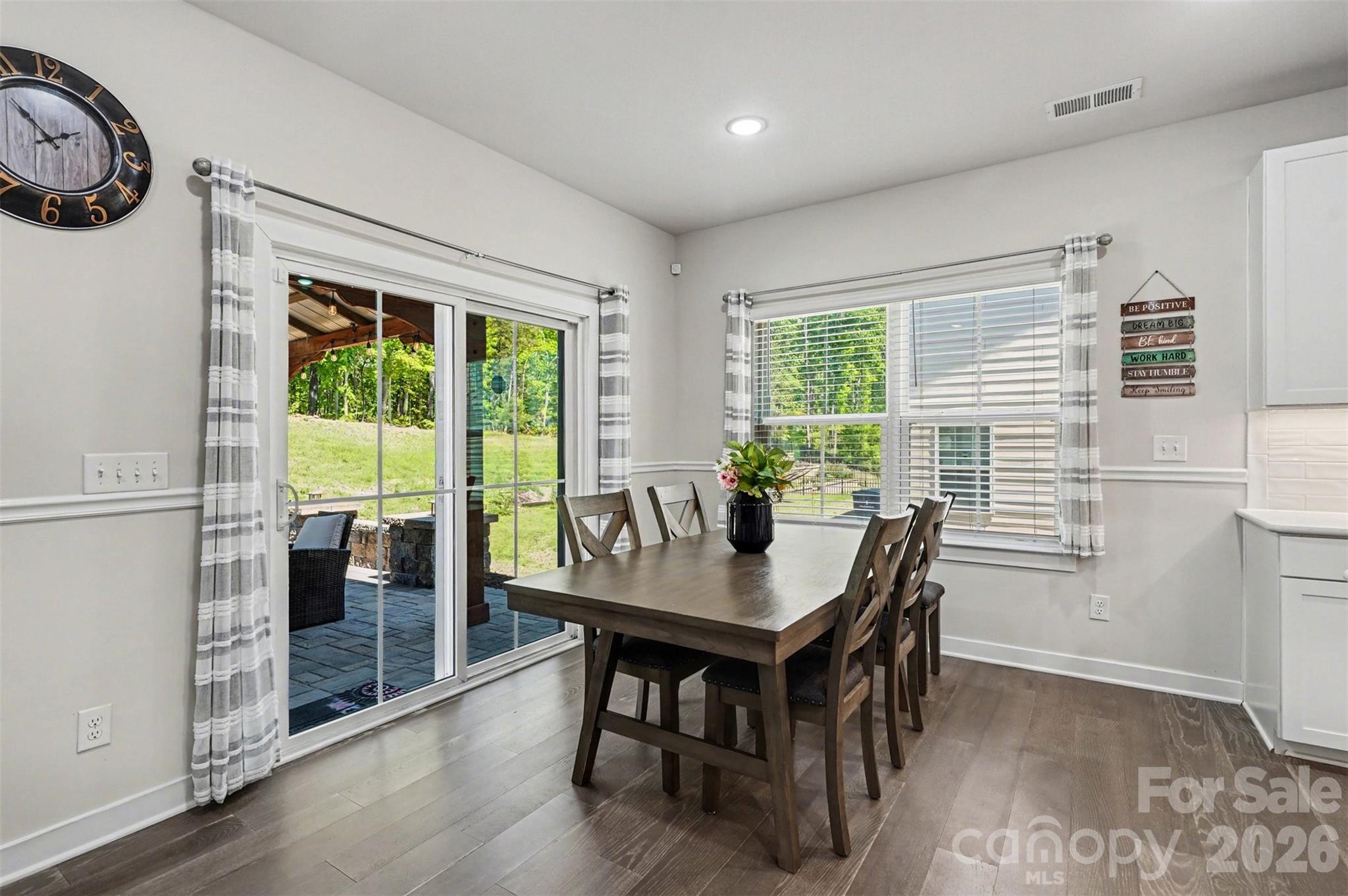 Holcomb Woods - Residential