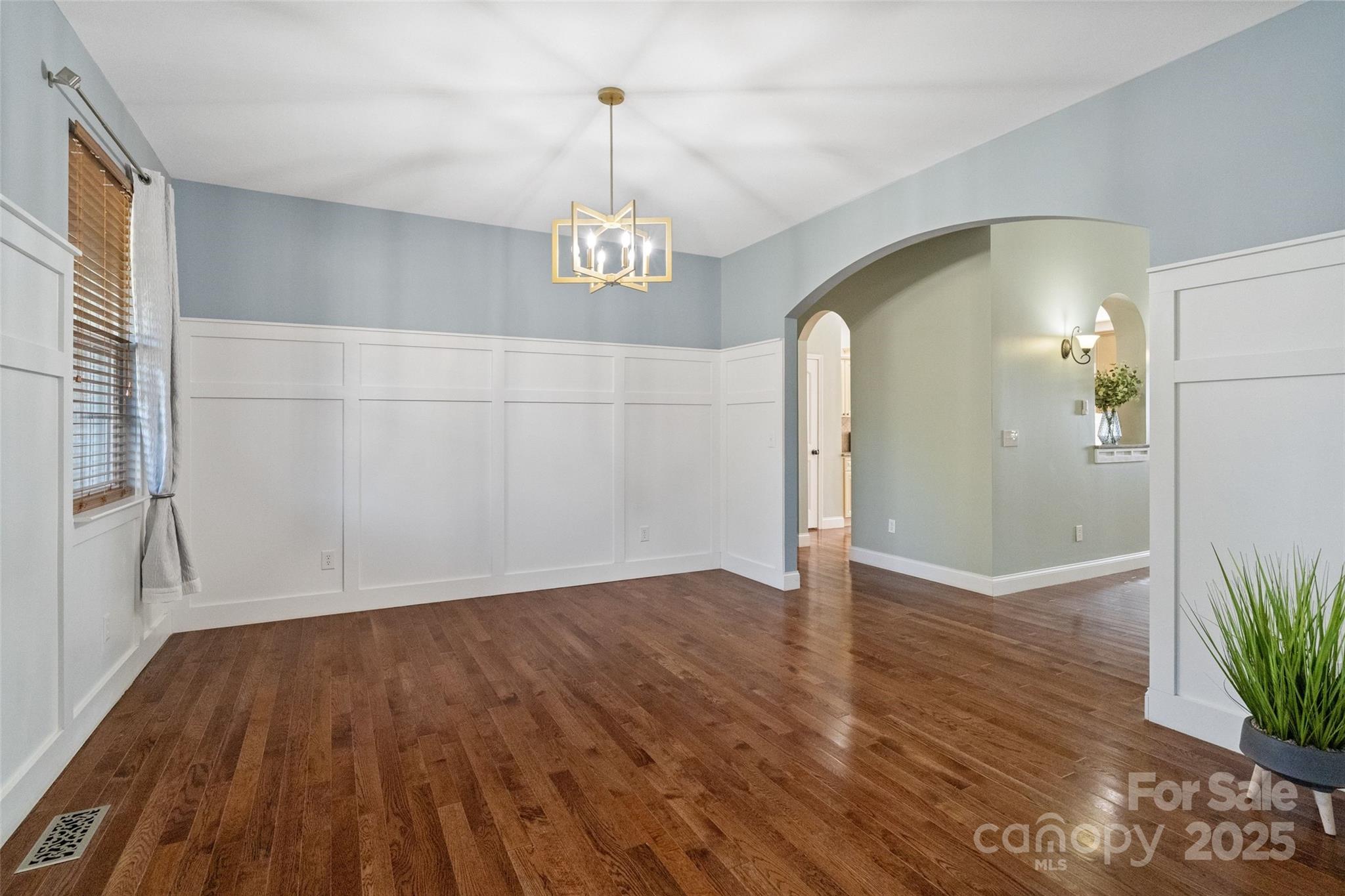 Lauren Pines - Residential