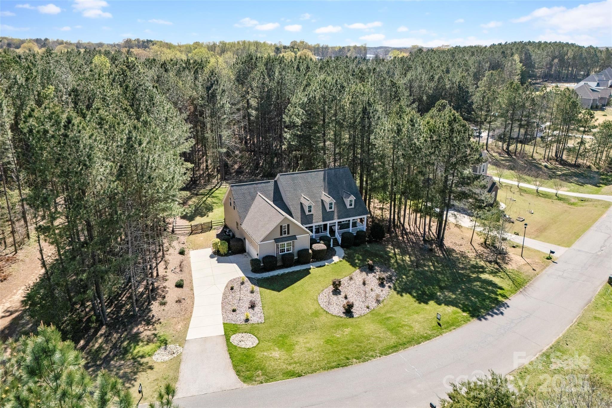 Lauren Pines - Residential