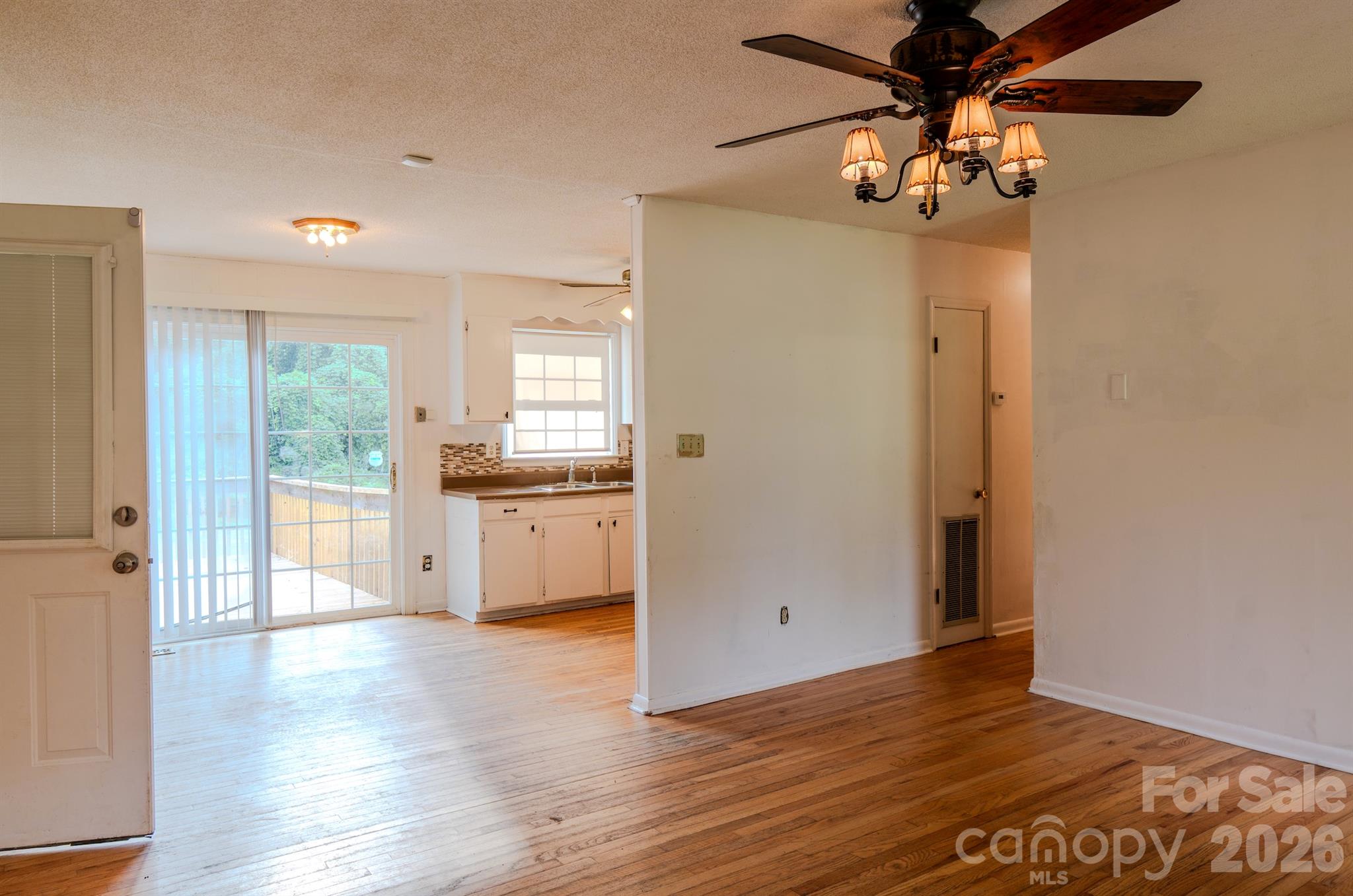 1139 Loblolly Lane 4