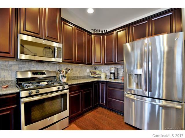 Antiquity - Residential Lease