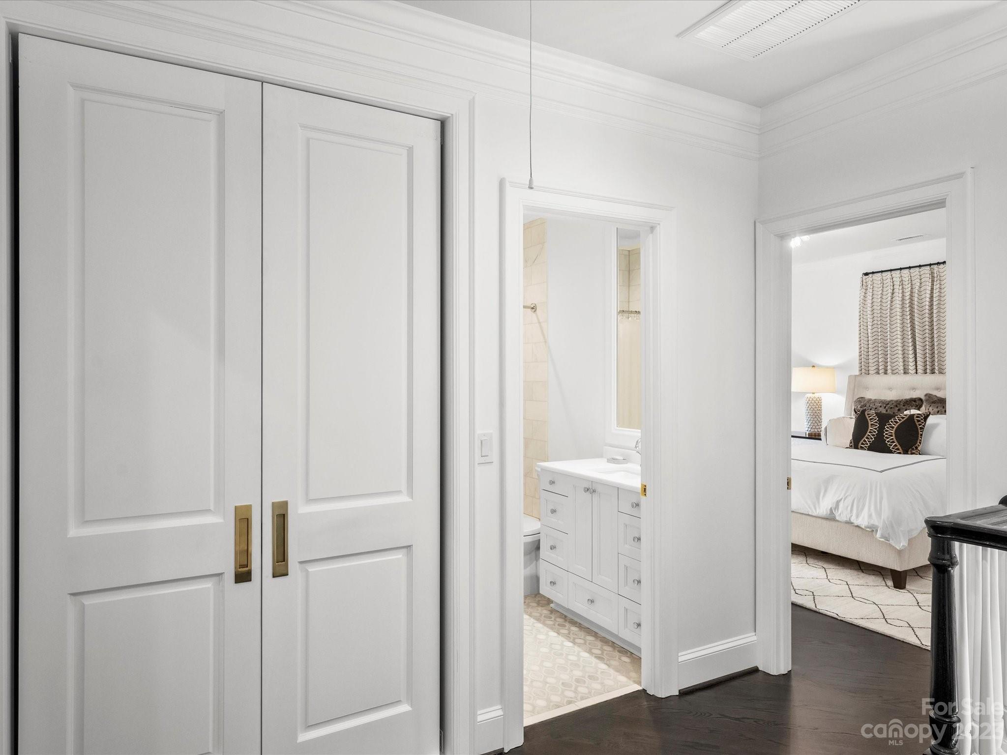 Myers Park - Residential