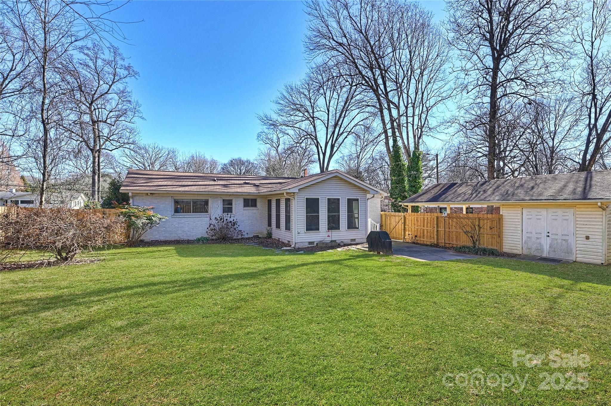 Montclaire - Residential