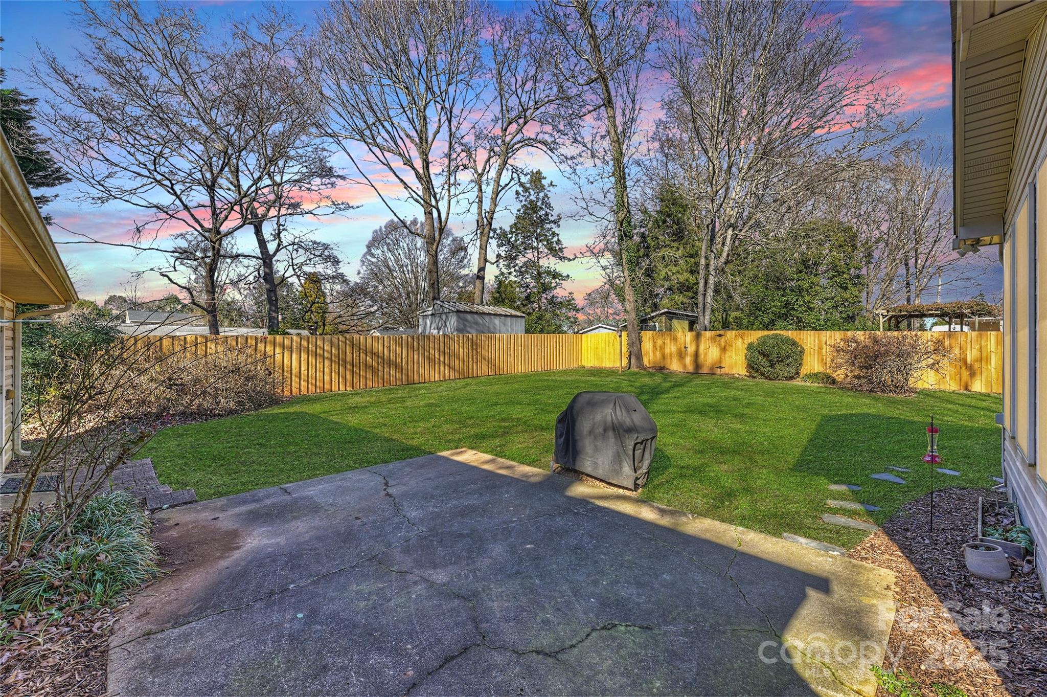 Montclaire - Residential