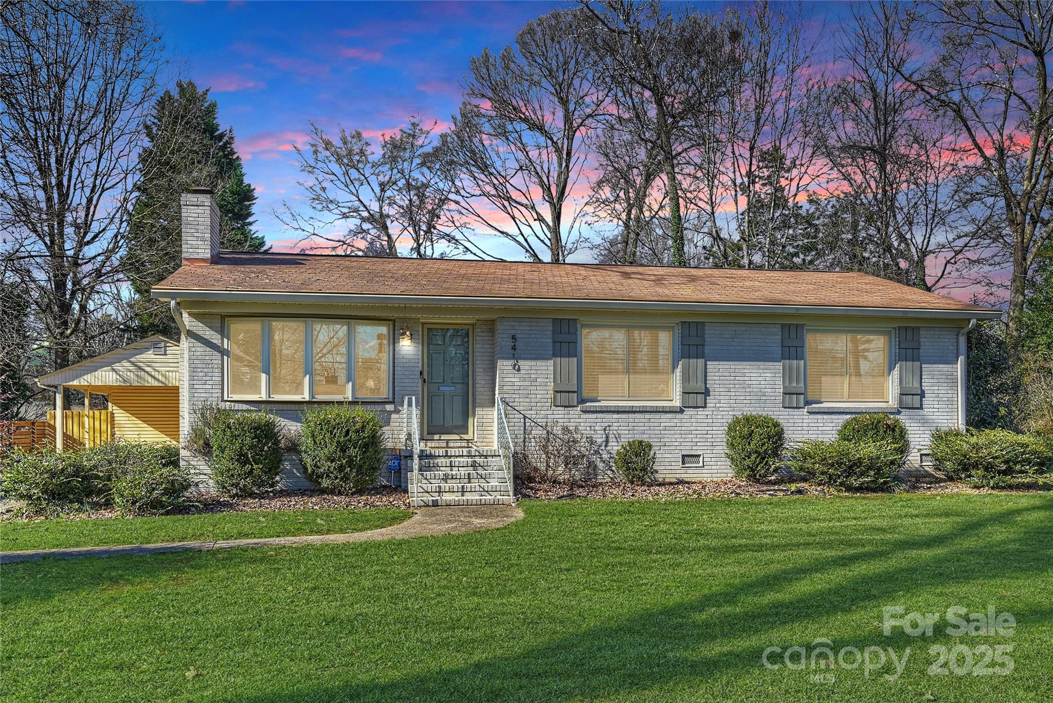 Montclaire - Residential